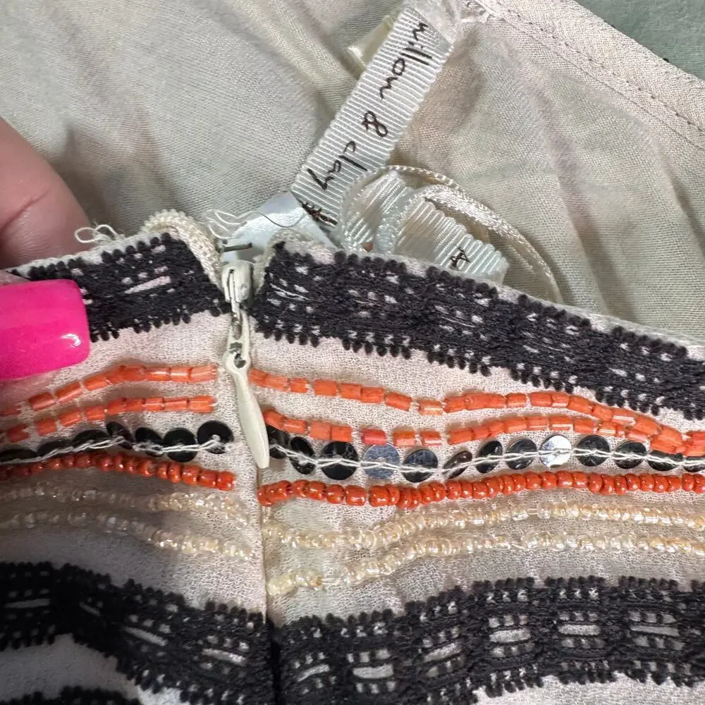 Willow & Clay Anthropologie Women's sz 4 Beaded Mini Skirt Lined Neutral Colors